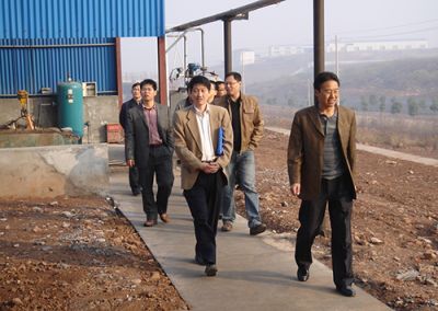 Provincial Economic Commission and the Municipal Economic Commission, the leadership of Duan Jianming leaders visited the plant construction